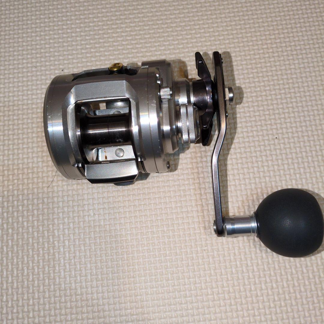 Daiwa キャタリナBJ200SH ダイワ(Daiwa) 15キャタリナ BJ200SH 右巻き 00613705｜アウトドア用品