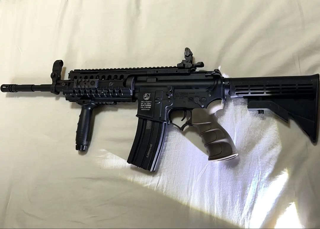 東京マルイ S-SYSTEM M4カービン 金属ハンドガード +カスタム S&T フルメタル電動ガン M4カスタム ワイヤーカッターレイルシステム