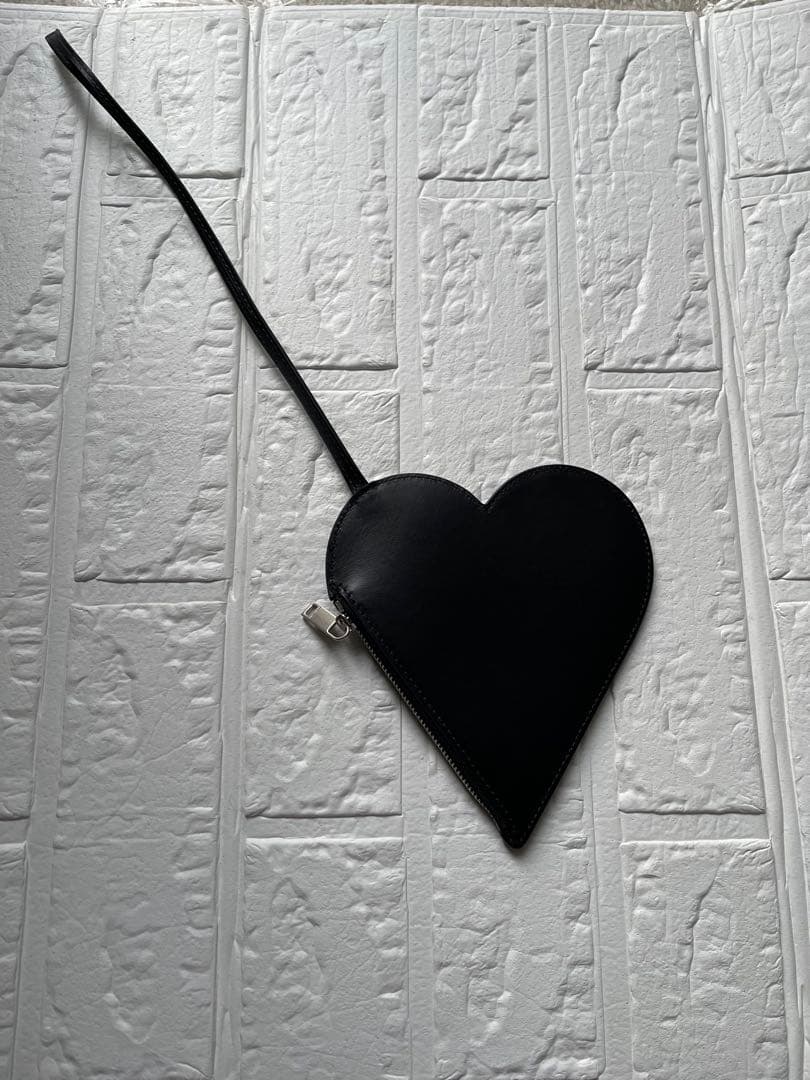 ジルサンダー❤️ハート型 黒 レザー ケース JIL SANDER】大人気のハートポーチが入荷しました。 / スタッフブログ