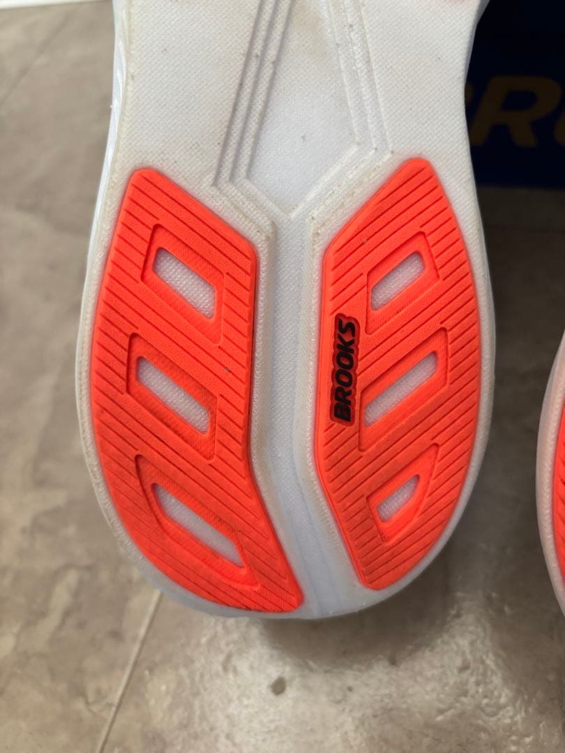 スパイク・シューズ Brooks Hyperion 3 25.0cm