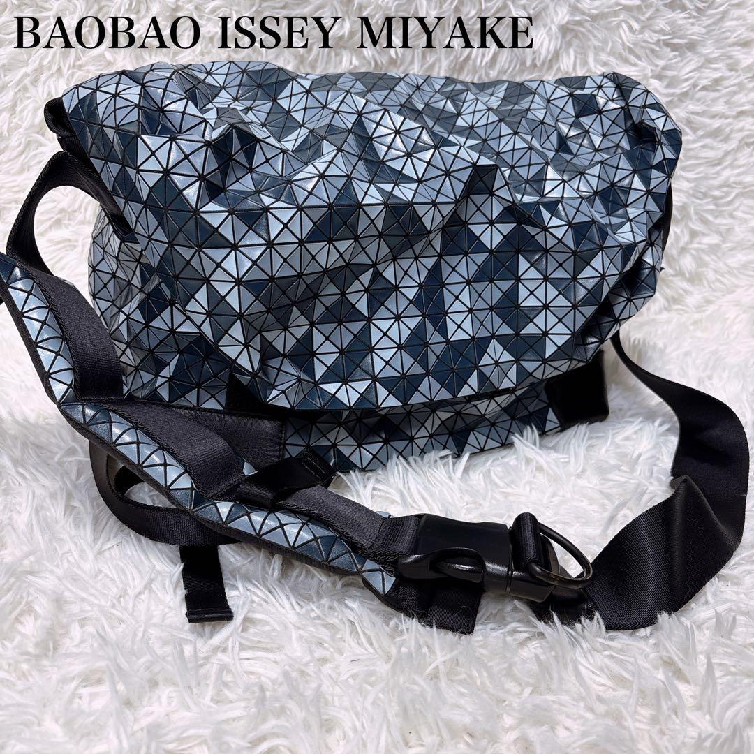 美品 BAOBAO issey miyake ショルダーバッグ メッセンジャー 楽天市場】BAOBAO（ショルダーバッグ・メッセンジャーバッグ