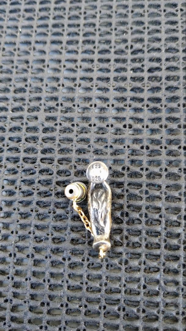 フロワティエドール　ピアス(片側のみ) 早い者勝ち