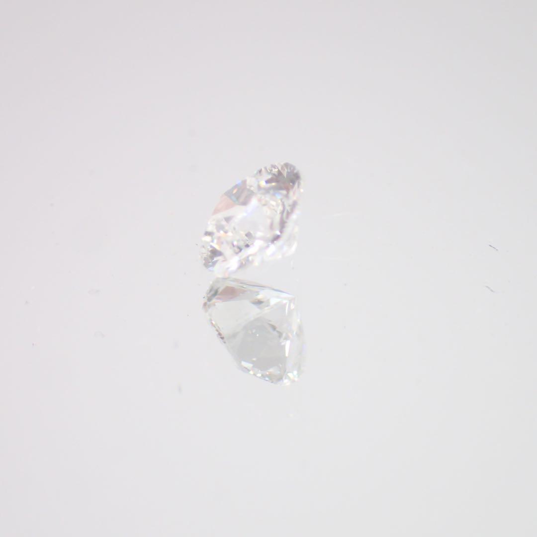 天然ダイヤルース F VS2 0.248ct ソーティング付き　星