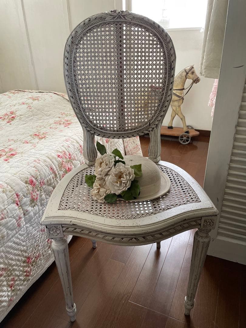 最終売切り価格❣️♡ フランスアンティークチェア ♡ フランスアンティーク家具 フランスアンティーク 木製のチェアC | 美しい曲線と上品な雰囲気 - L