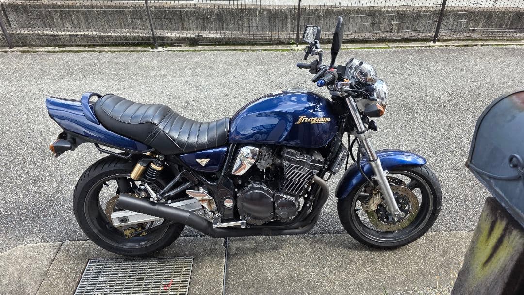 イナズマ400 バイク マフラー Amazon.co.jp: イナズマ400 マフラー 4-1管 メッキ バーテックス