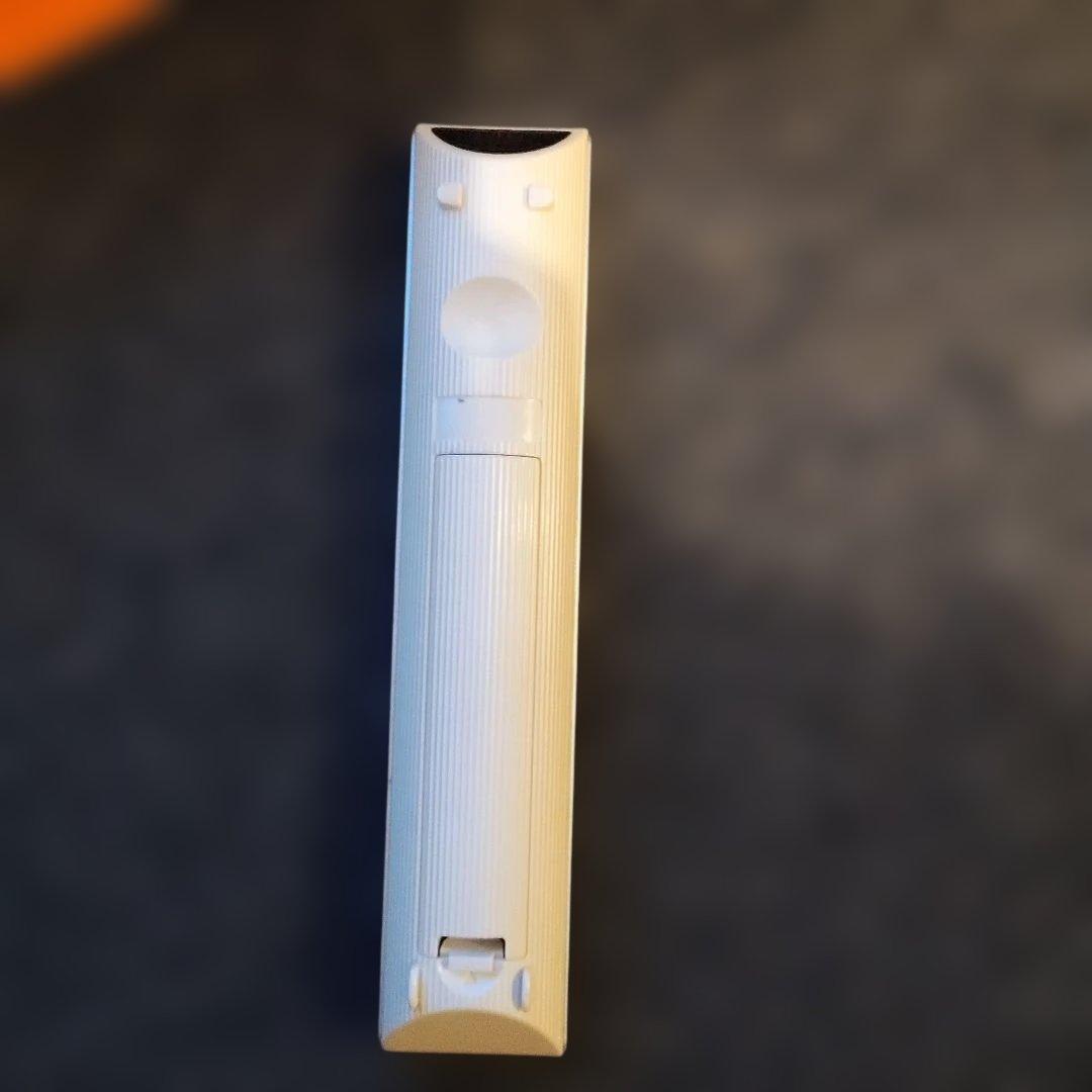 SONY BRAVIA 液晶テレビ オレンジ/ホワイト 16V