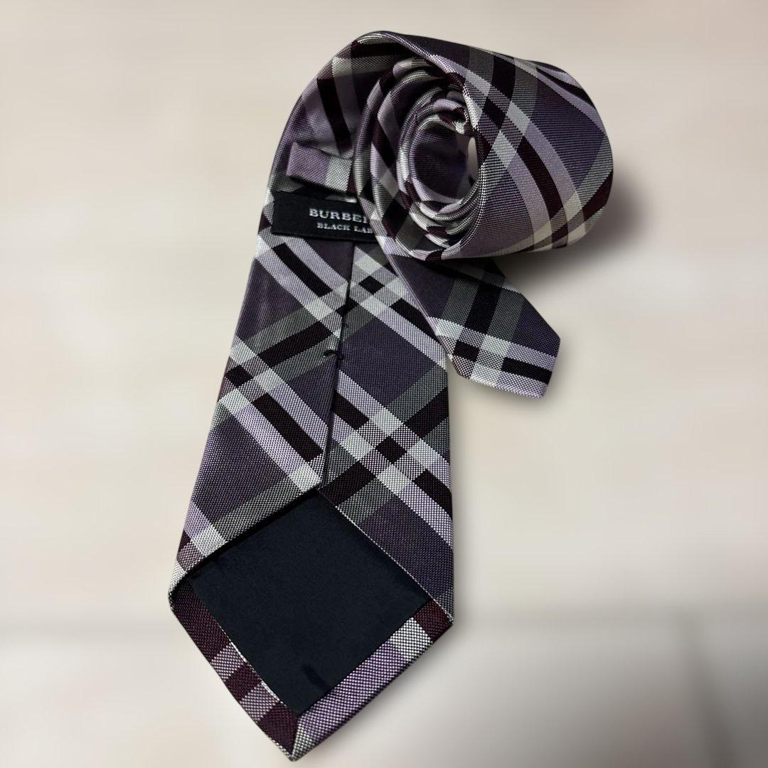 バーバリーブラックレーベル ネクタイ ノバチェック柄 ホース刺繍 春
