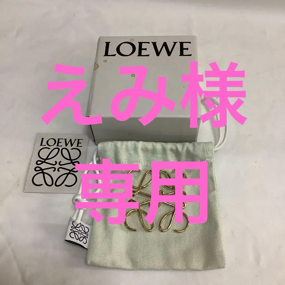 7819⑥LOEWE ゴールド ブローチ 2210582BRP 真鍮製ブローチ コーラル 生地 42.5×26.0×1.3mm,ピン幅24mm