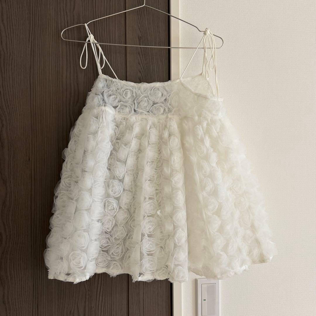 Bibiy フラワーモチーフ キャミソール フラワーモチーフキャミビスチェ 今年トレンド素材の表情のある