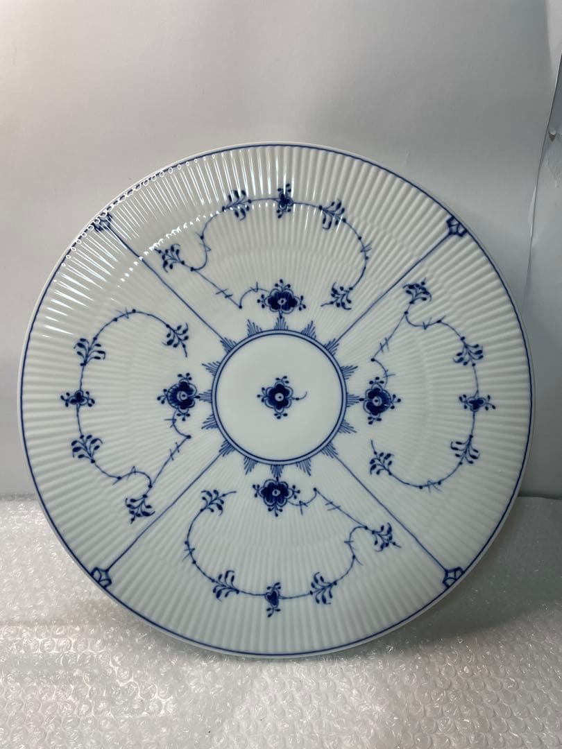 ロイヤルコペンハーゲン　ブルーフルーテッドプレイン　ケーキスタンド 36cm ロイヤルコペンハーゲン ブルーフルーテッドプレイン ケーキスタンド