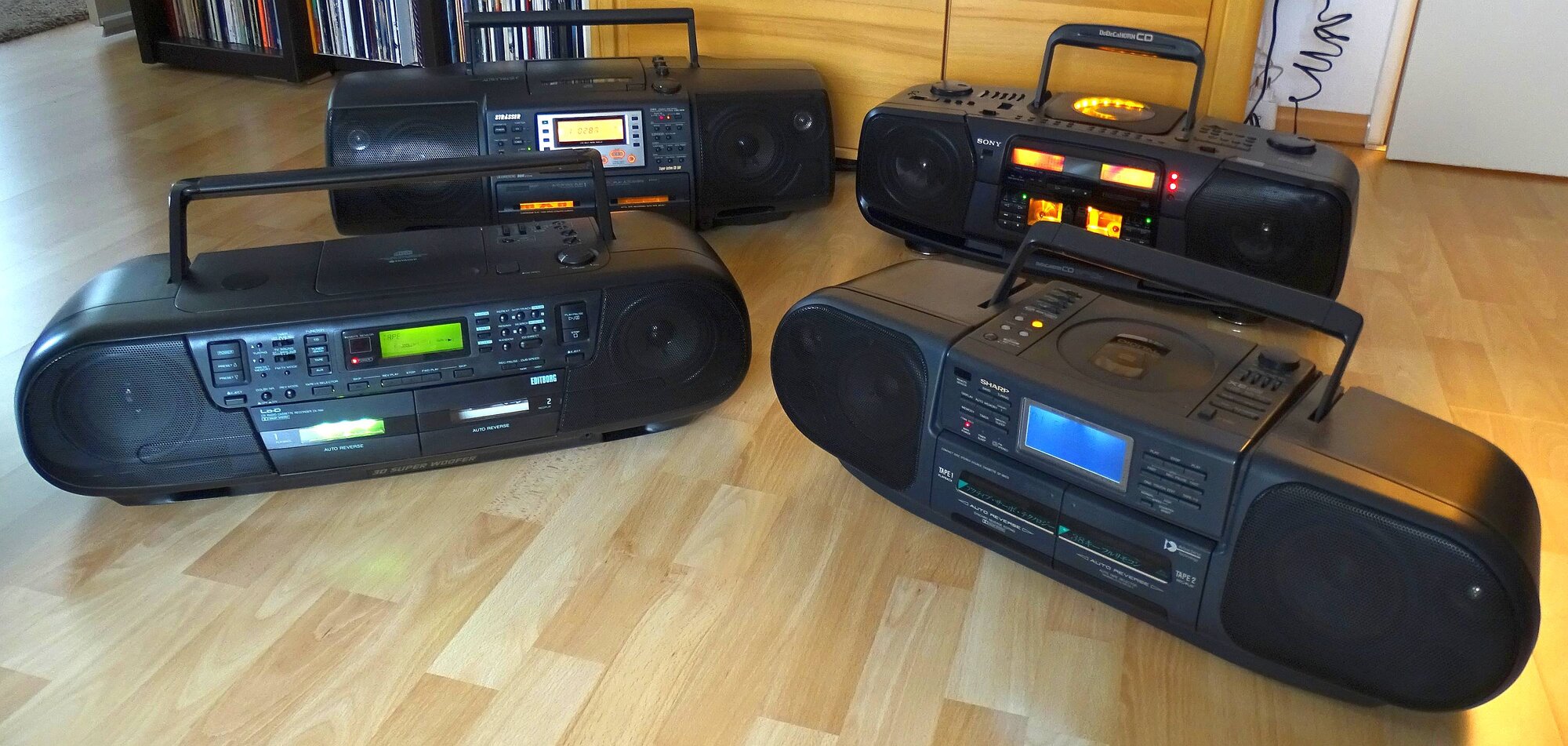 Sony DoDeCaHorn boomboxes | Stereo2Go forums