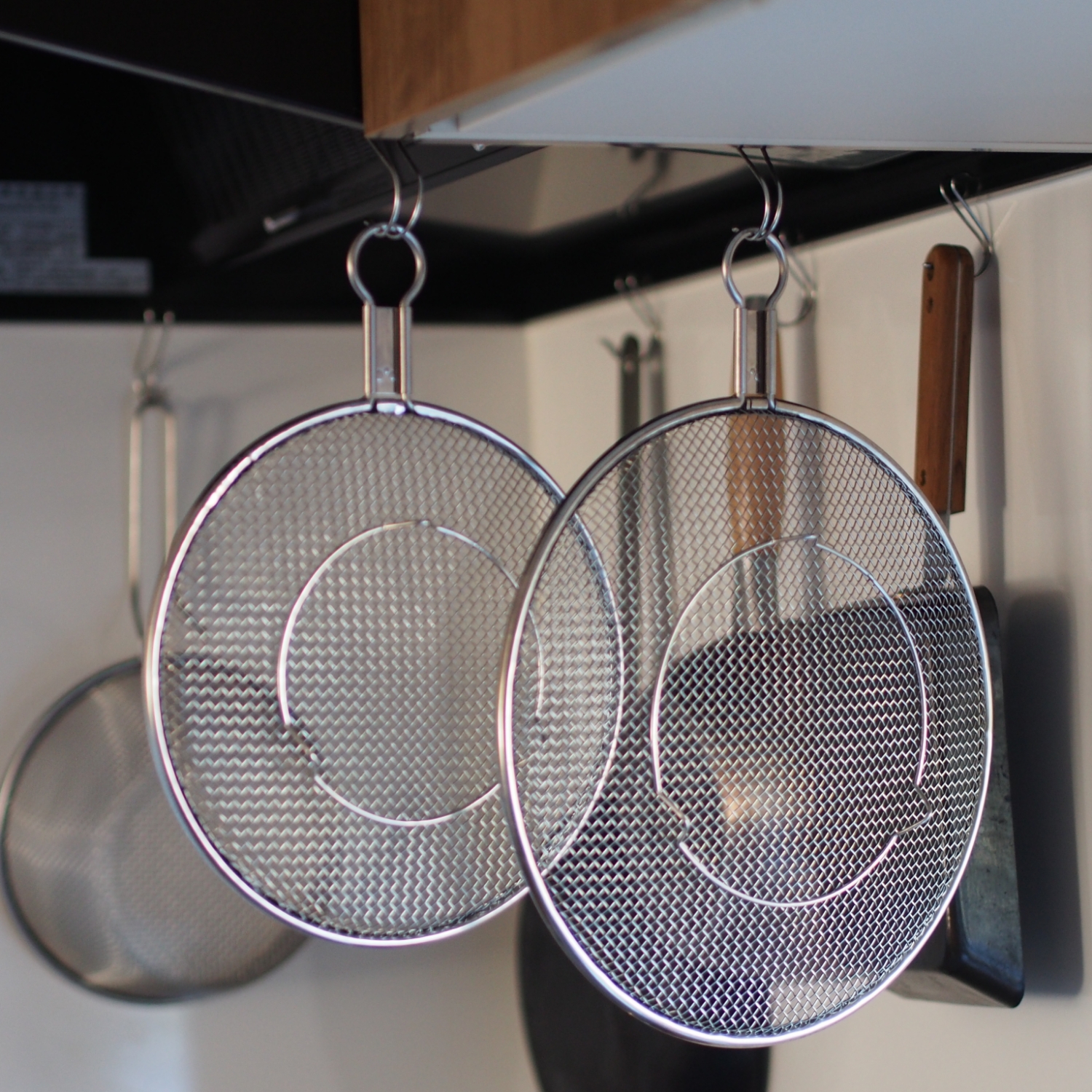 Three Snow 新越ワークス/ざる屋のステンレス盆ざる 大（27cm） -平ら